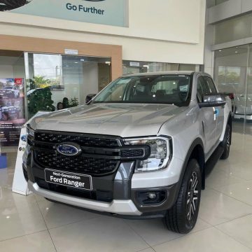 Ford Ranger Sport 4×4 2024 Màu Bạc